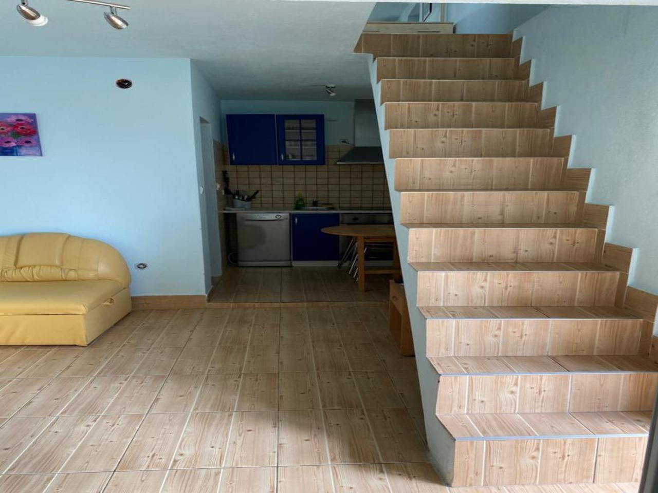Apartments Lina Karlobag Eksteriør bilde